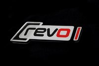 REVO Бейдж алюминиевый хромированный задний