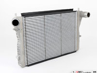 VAG Оригинальный интеркулер от Audi S3 8P